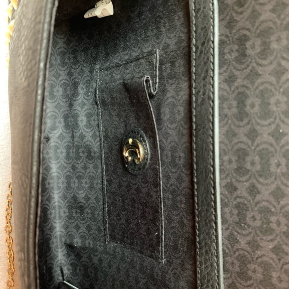 Clutch/Purse Convertible bag. - Picture 4 of 4